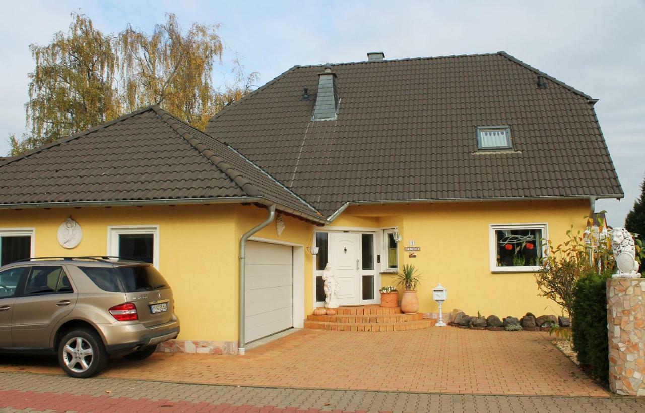 Ferienwohnung "Gecko" Andernach Buitenkant foto