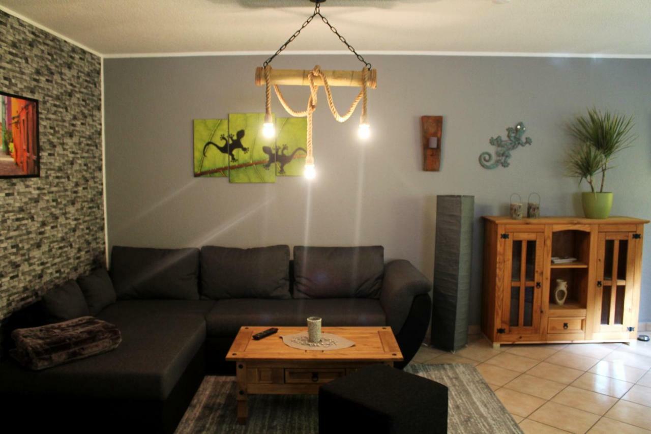 Ferienwohnung "Gecko" Andernach Buitenkant foto