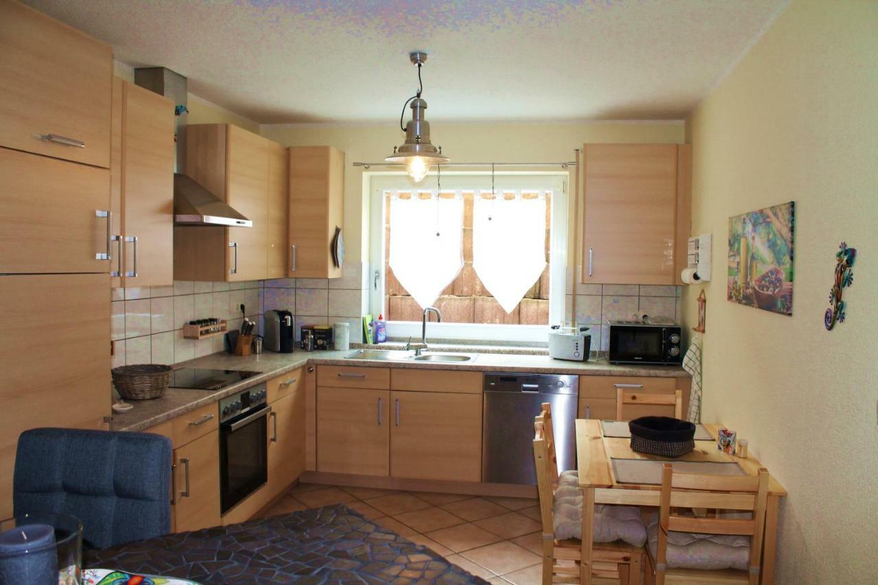 Ferienwohnung "Gecko" Andernach Buitenkant foto