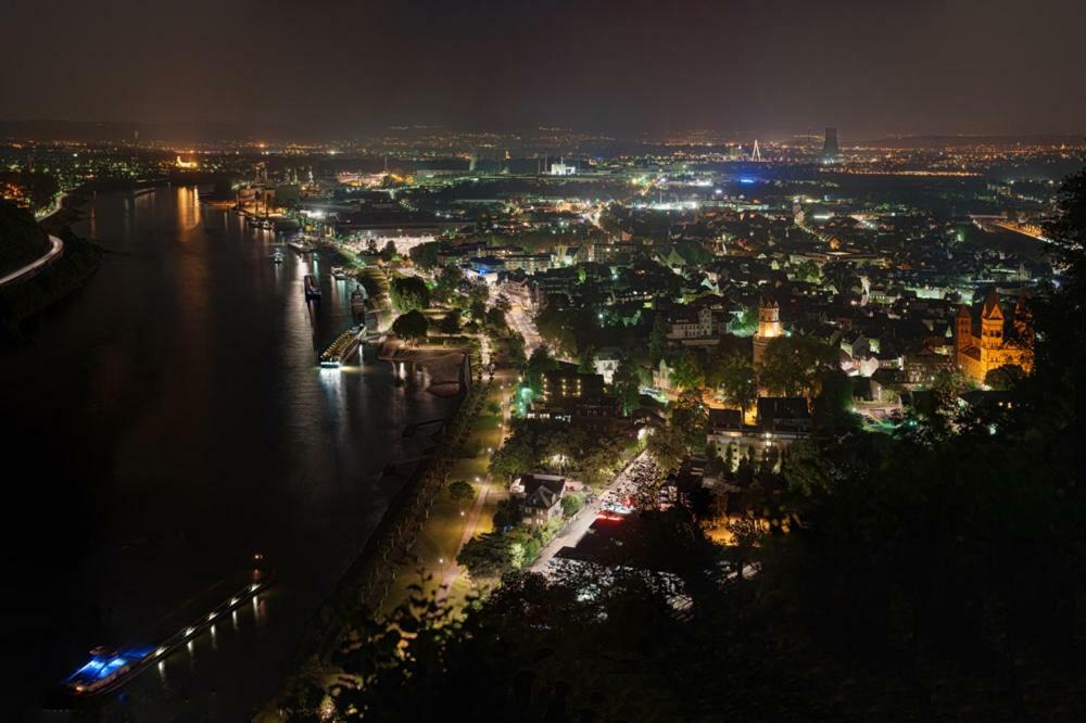 Ferienwohnung "Gecko" Andernach Buitenkant foto